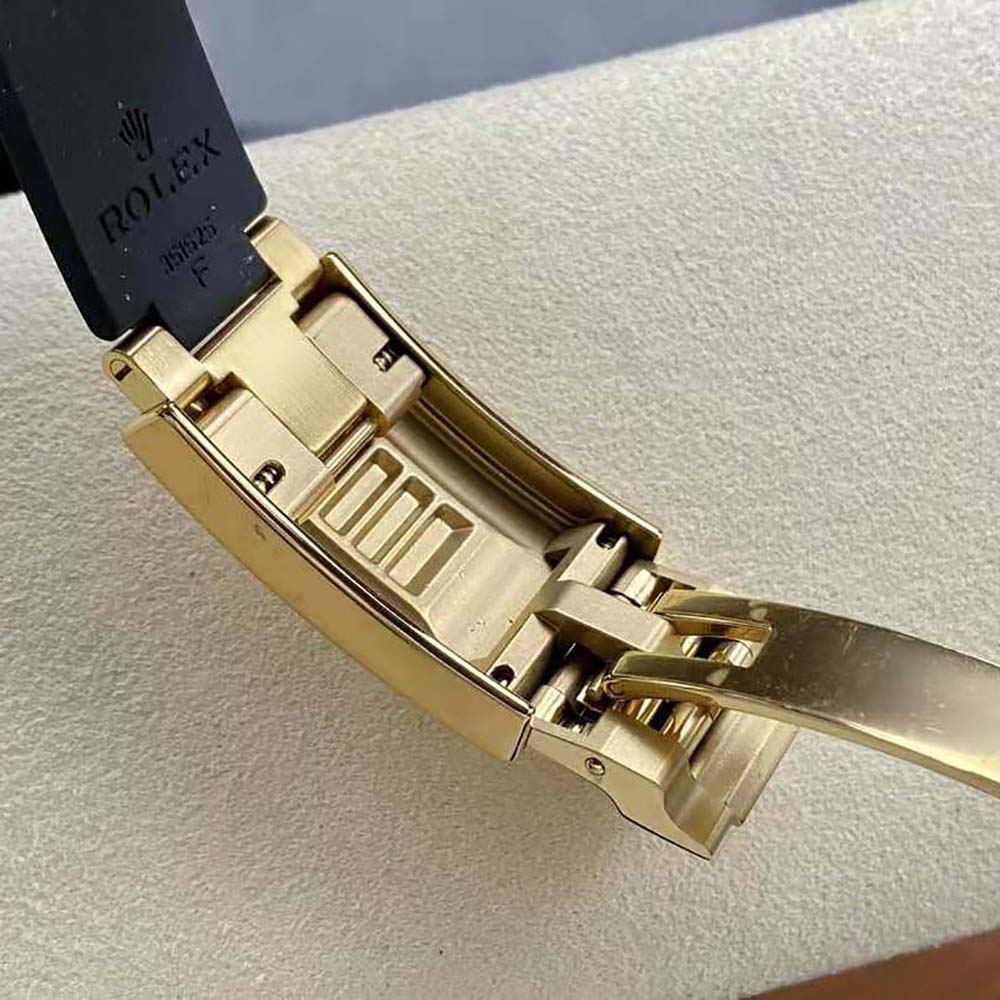 Rolex Men Yacht-Master Technical Details 42 mm in Yellow Gold-Black (10)