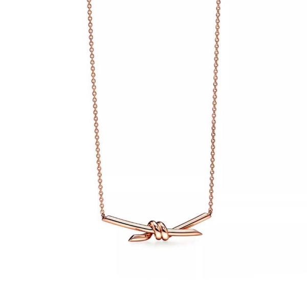 Tiffany Knot Pendant in Rose Gold (1)