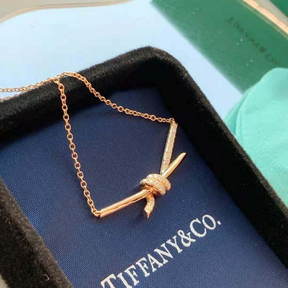 Tiffany Knot Pendant in Rose Gold with Diamonds (7)