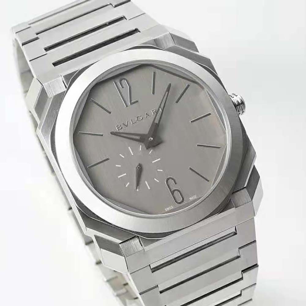 Bulgari Men Octo Finissimo Automatic Winding 40 mm in Stainless Steel-Silver (3)