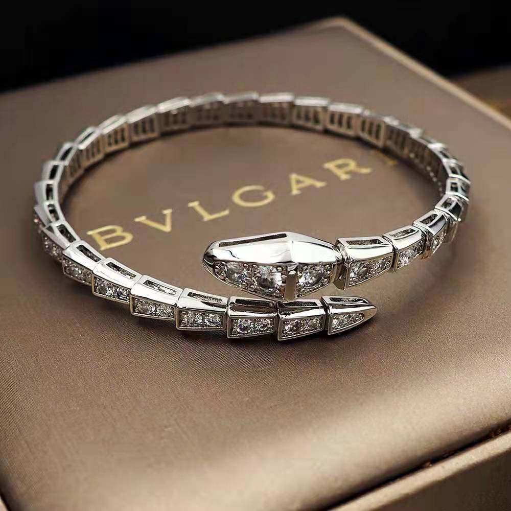 Bulgari Women Serpenti Viper Bracelet in 18 kt White Gold (2)