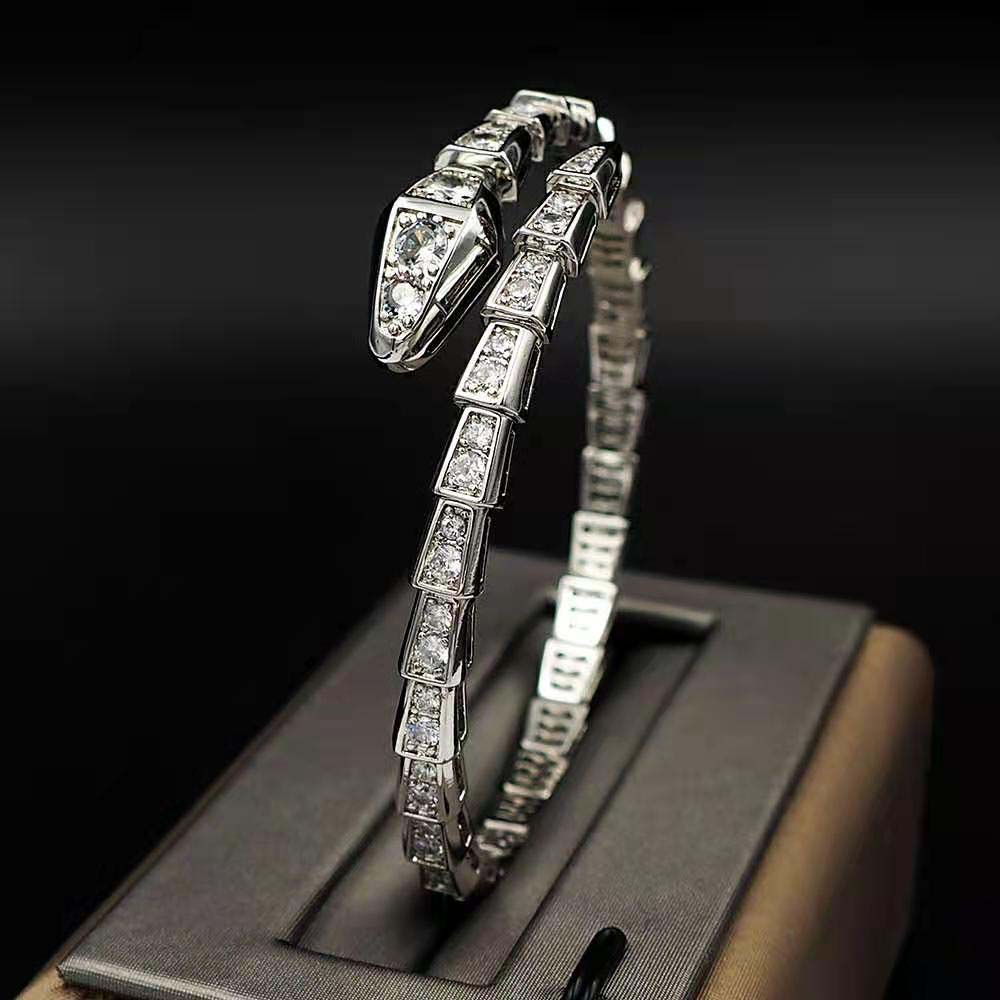 Bulgari Women Serpenti Viper Bracelet in 18 kt White Gold (3)