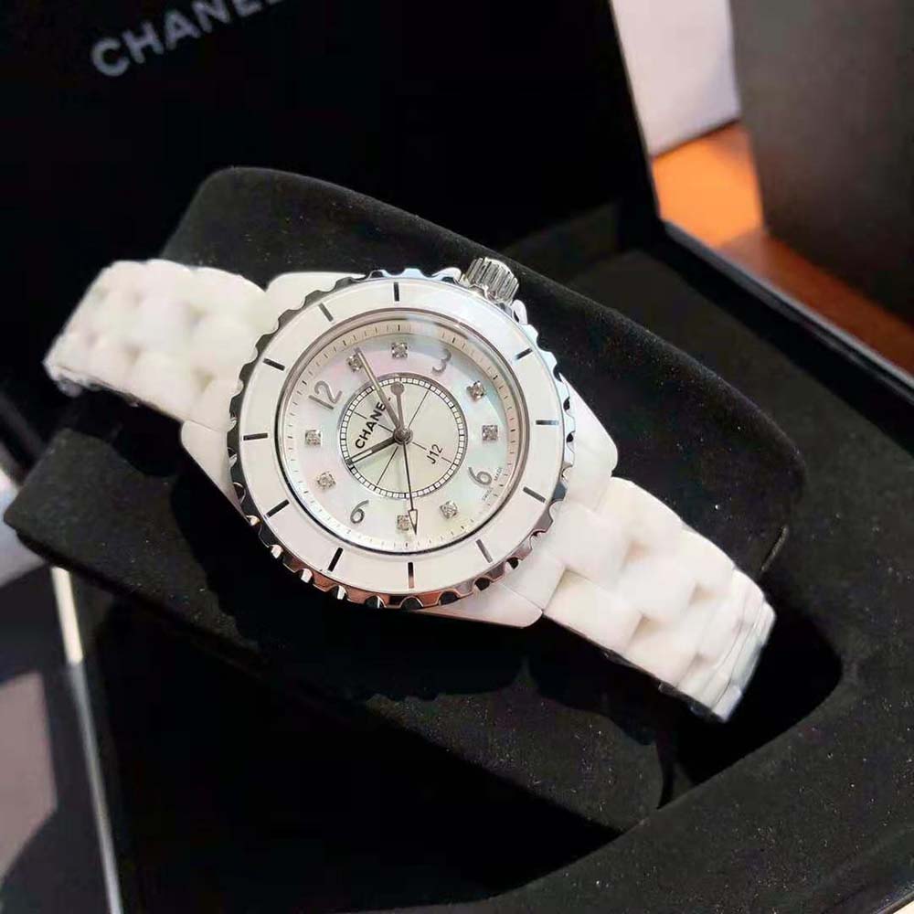 Chanel Women J12 Watch 29 mm Quartz Movement in Steel and White Ceramic (7)