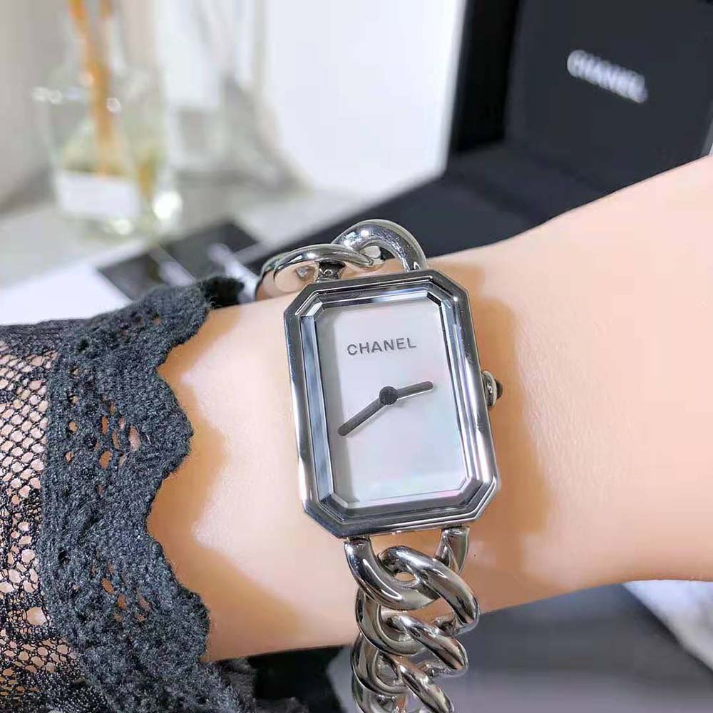 Chanel Women Première Gourmette Chain Watch Quartz Movement in Steel-White (4)