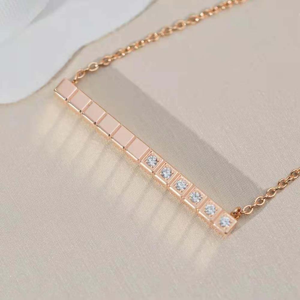 Chopard Women Ice Cube Necklace in Rose Gold (7)