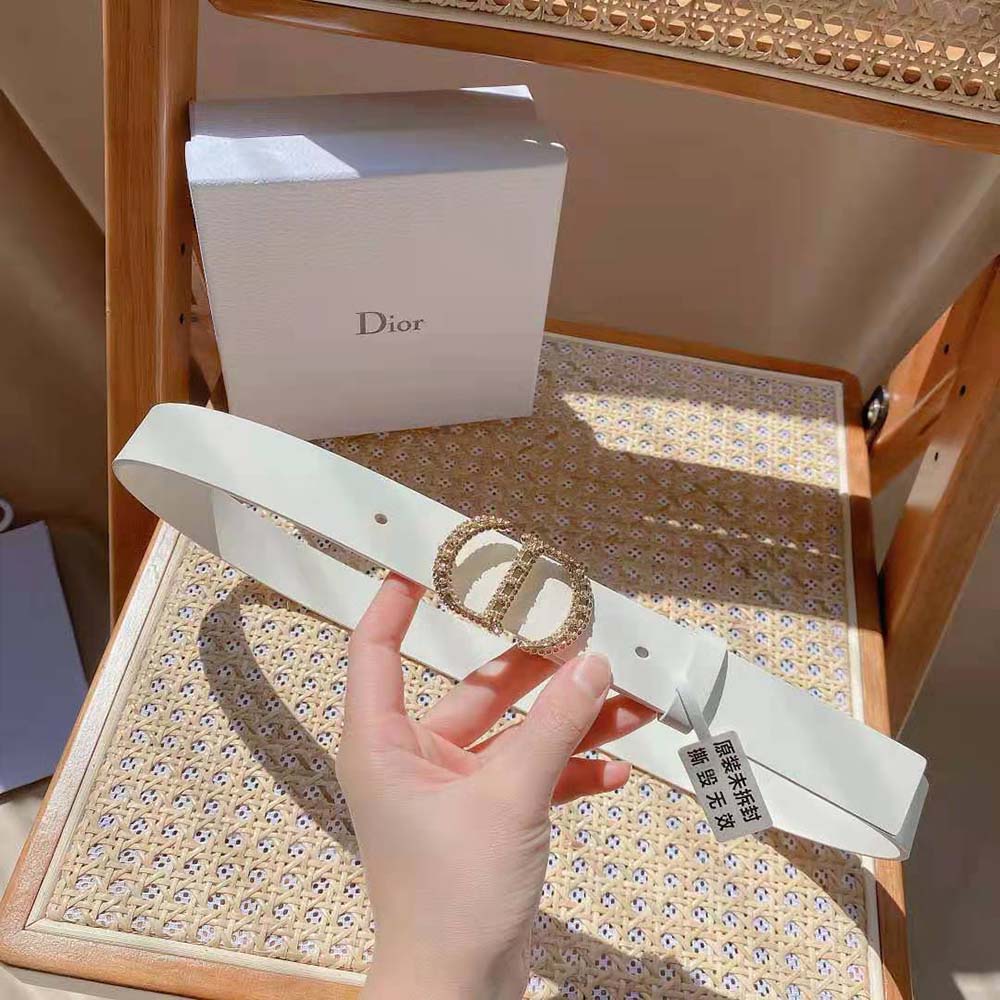 Dior Women 30 Montaigne Crystals Belt Latte Smooth Calfskin and Silver-Tone Crystals 27 MM (2)