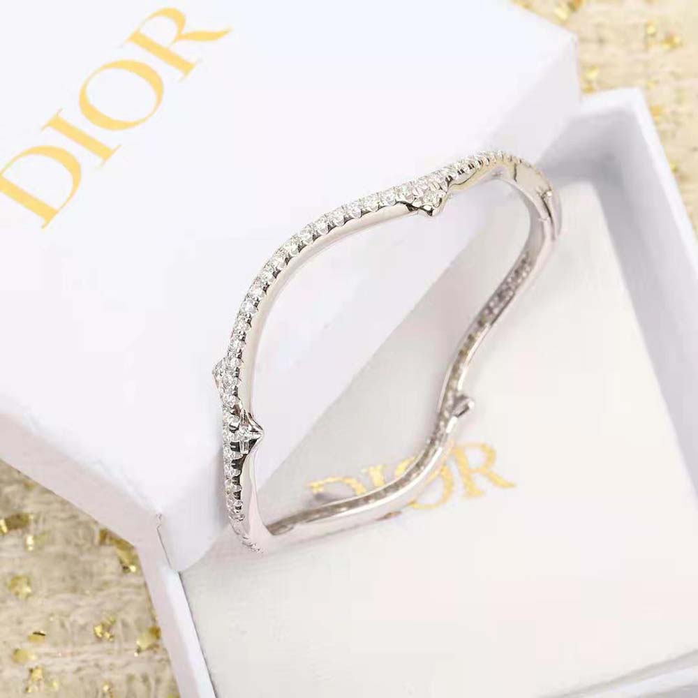 Dior Women Bois De Rose Bracelet White Gold and Diamonds (6)