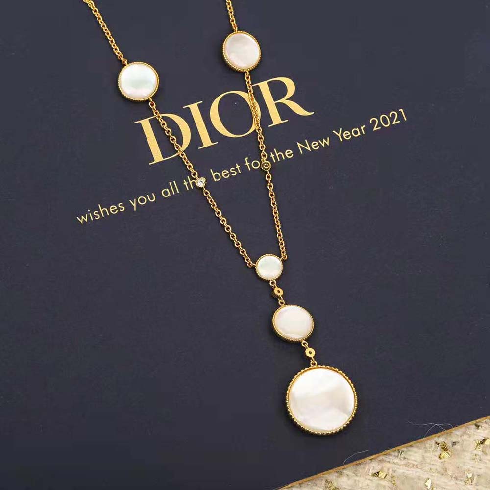 Dior Women Rose Des Vents Long Necklace Yellow Gold Diamonds and Mother-of-Pearl (5)