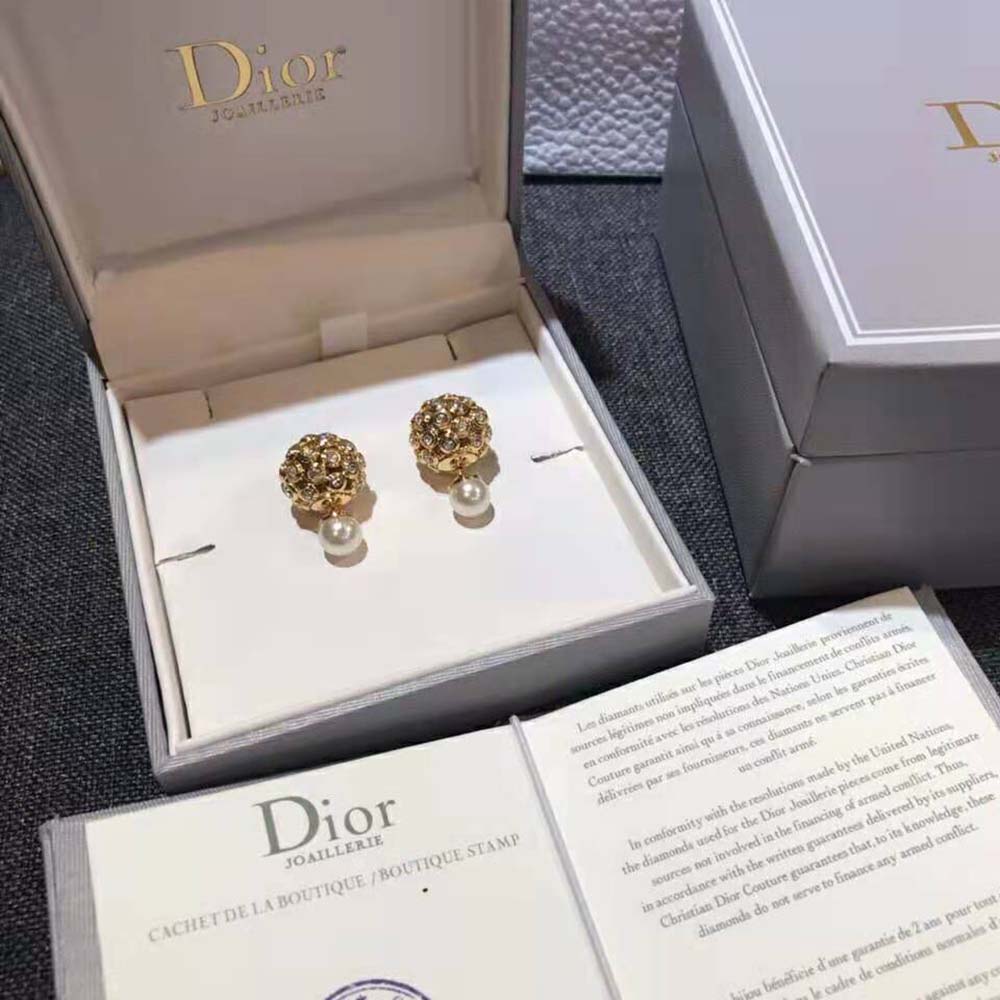 Dior Women Tribales Earrings Gold-Finish Metal with White Resin Pearls and Mirrors (5)
