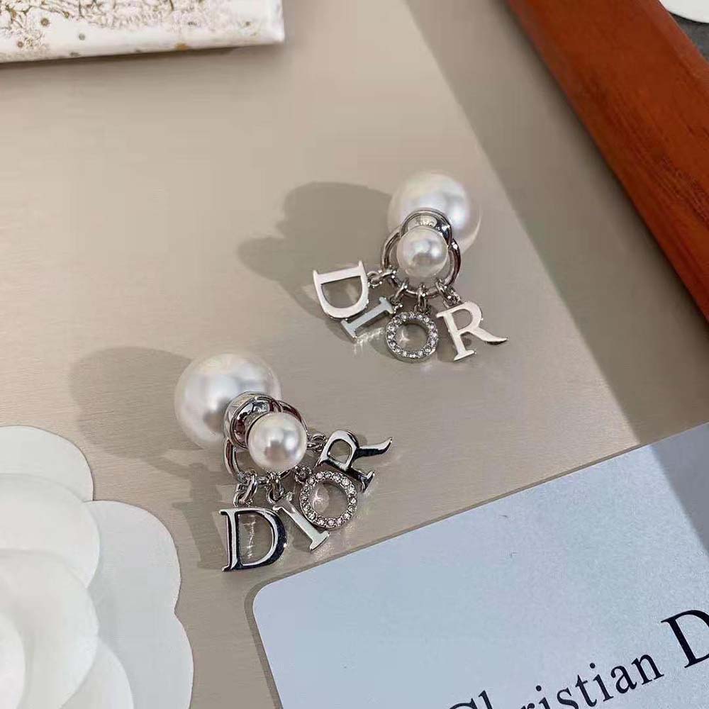 Dior Women Tribales Earrings Silver-Finish Metal with White Resin Pearls and White Crystals (8)