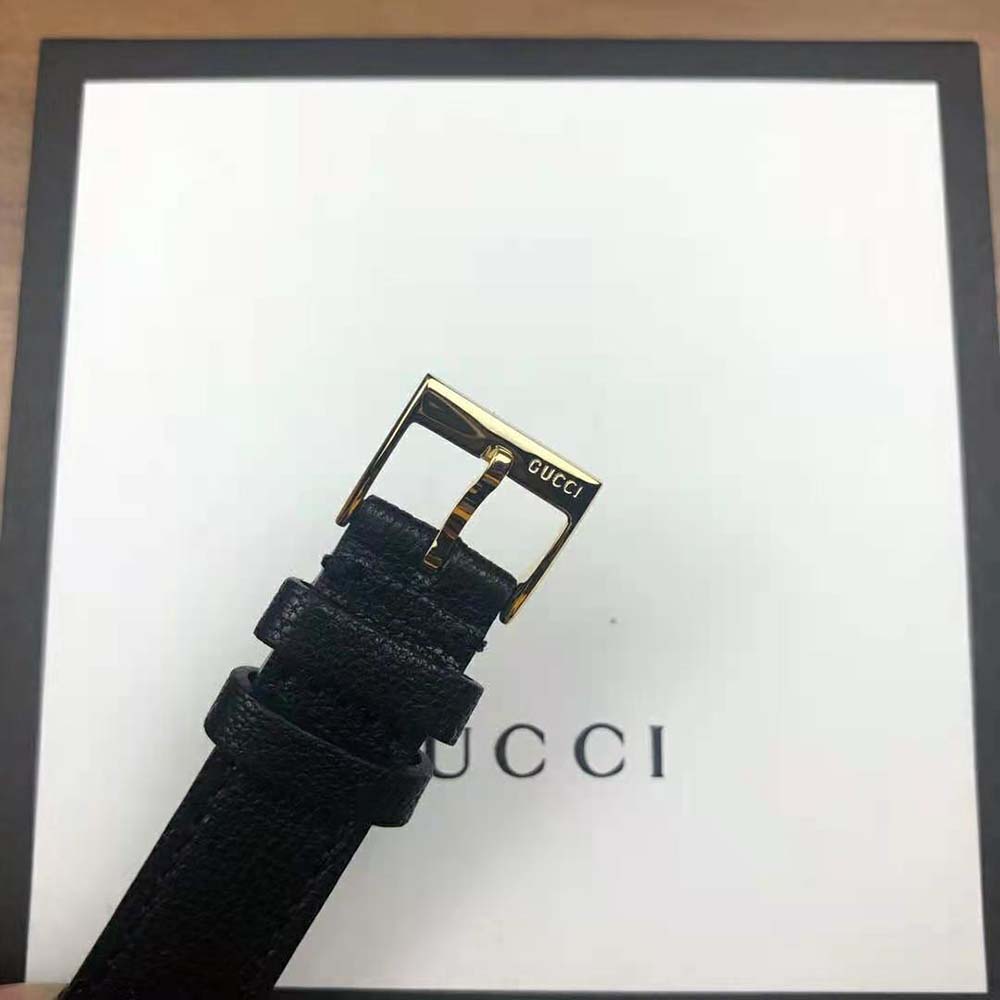 Gucci Women G-Timeless Watch Quartz Movement 29 mm in Yellow Gold PVD-Black (10)