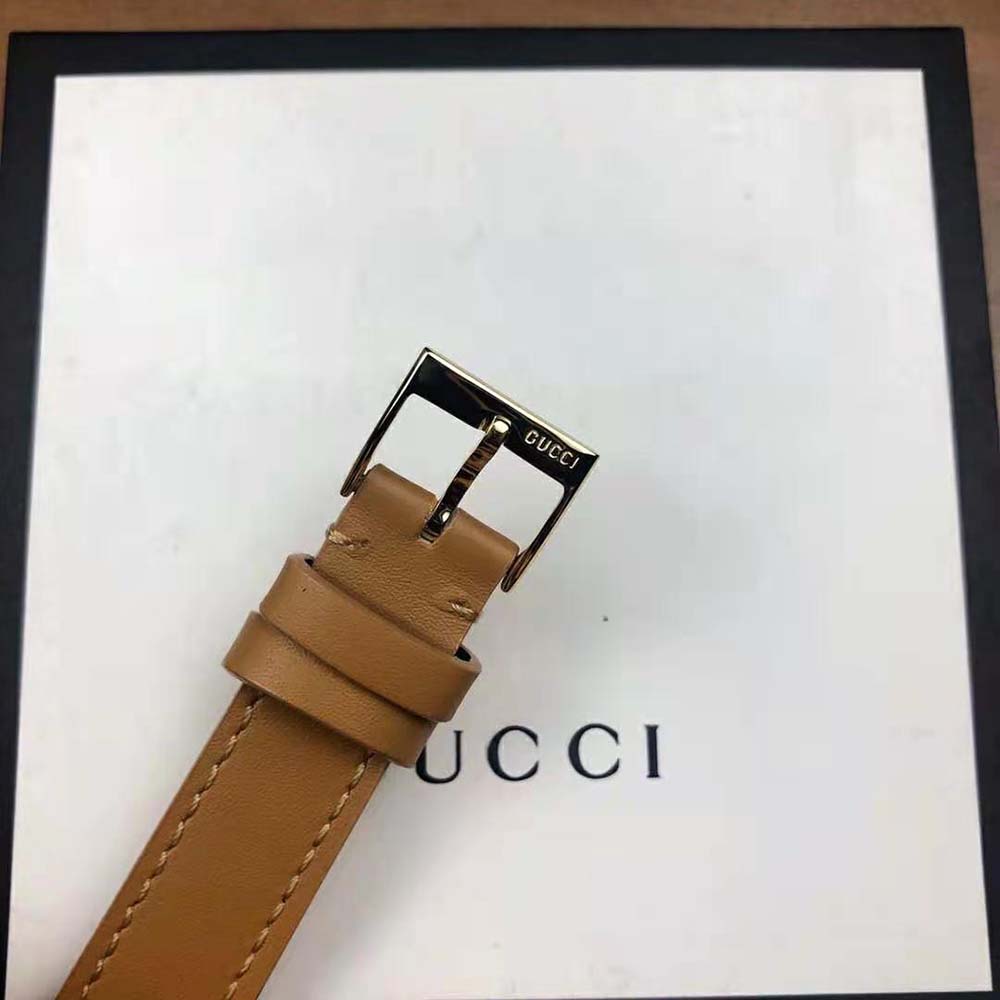 Gucci Women G-Timeless Watch Quartz Movement 29 mm in Yellow Gold PVD-Brown (10)
