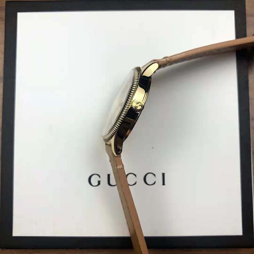Gucci Women G-Timeless Watch Quartz Movement 29 mm in Yellow Gold PVD-Brown (9)