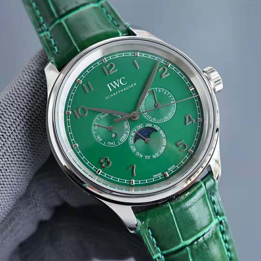 IWC Men Portugieser Perpetual Calendar Self-winding 42 mm in Stainless Steel-Green (7)