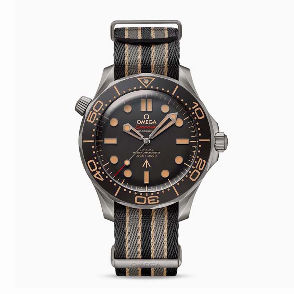  The Ultimate Guide to Diving Watches: Luxury Timepieces for Underwater Adventures