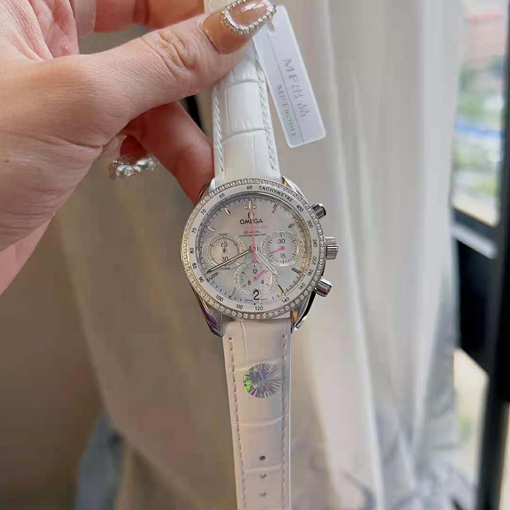 Omega Women Speedmaster Co‑axial Chronometer Chronograph 38 mm in Stainless Steel-White (8)