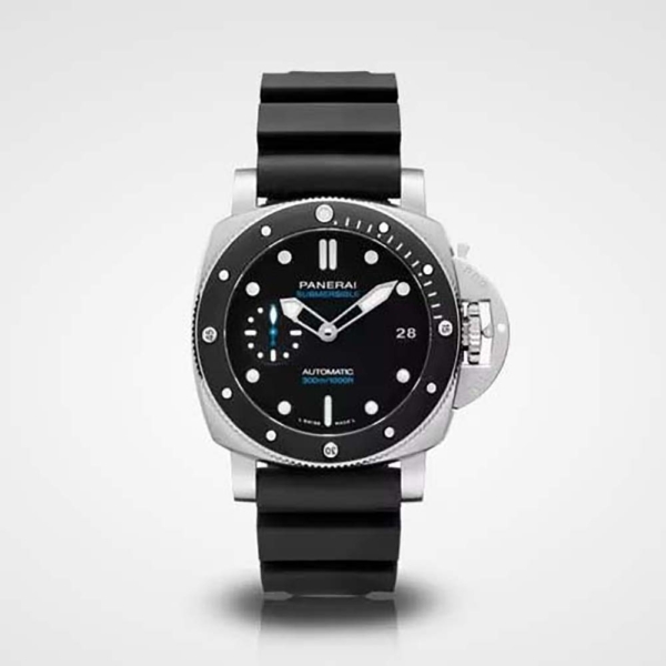 Panerai Men Submersible Automatic Mechanical 42 mm in Steel-Black (1)