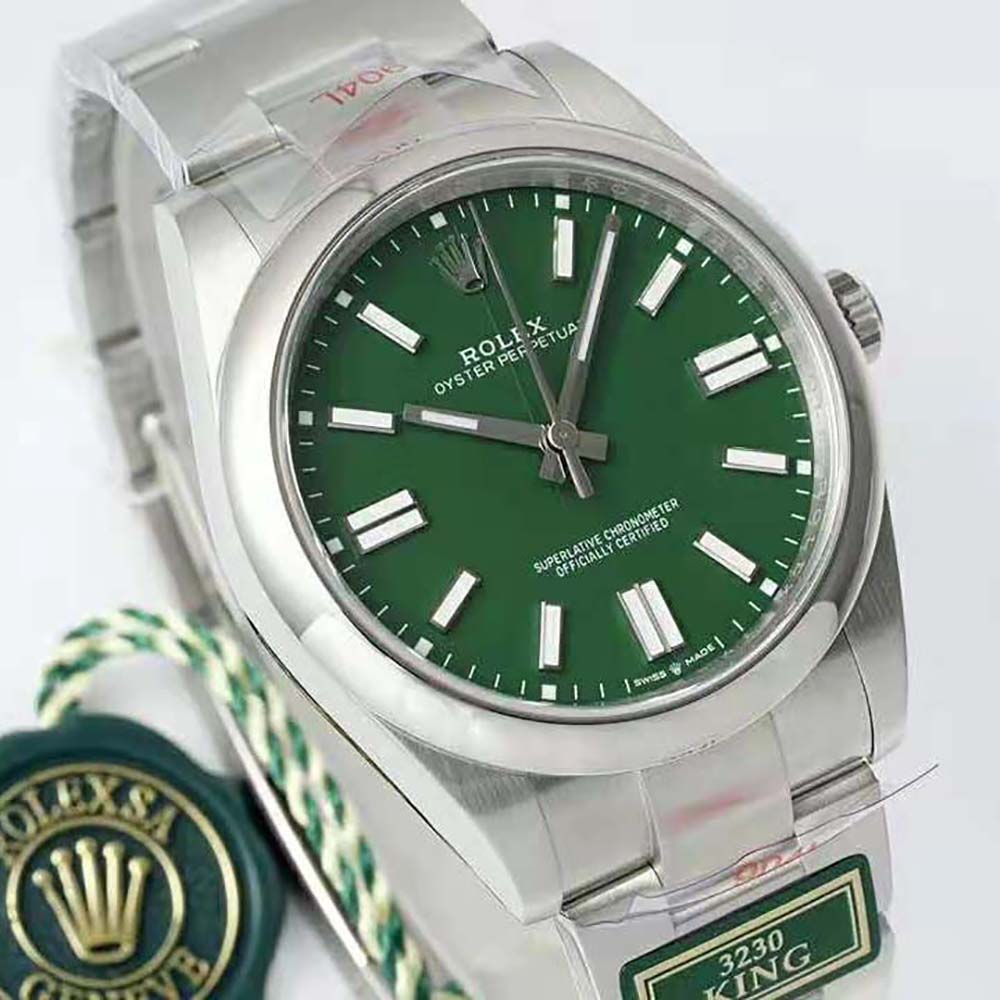 Rolex Men More Oyster Perpetual Technical Details 41 mm in Oystersteel-Green (5)