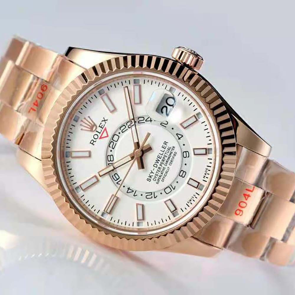 Rolex Men More Sky-Dweller Technical Details Oyster 42 mm in Everose Gold-White (5)