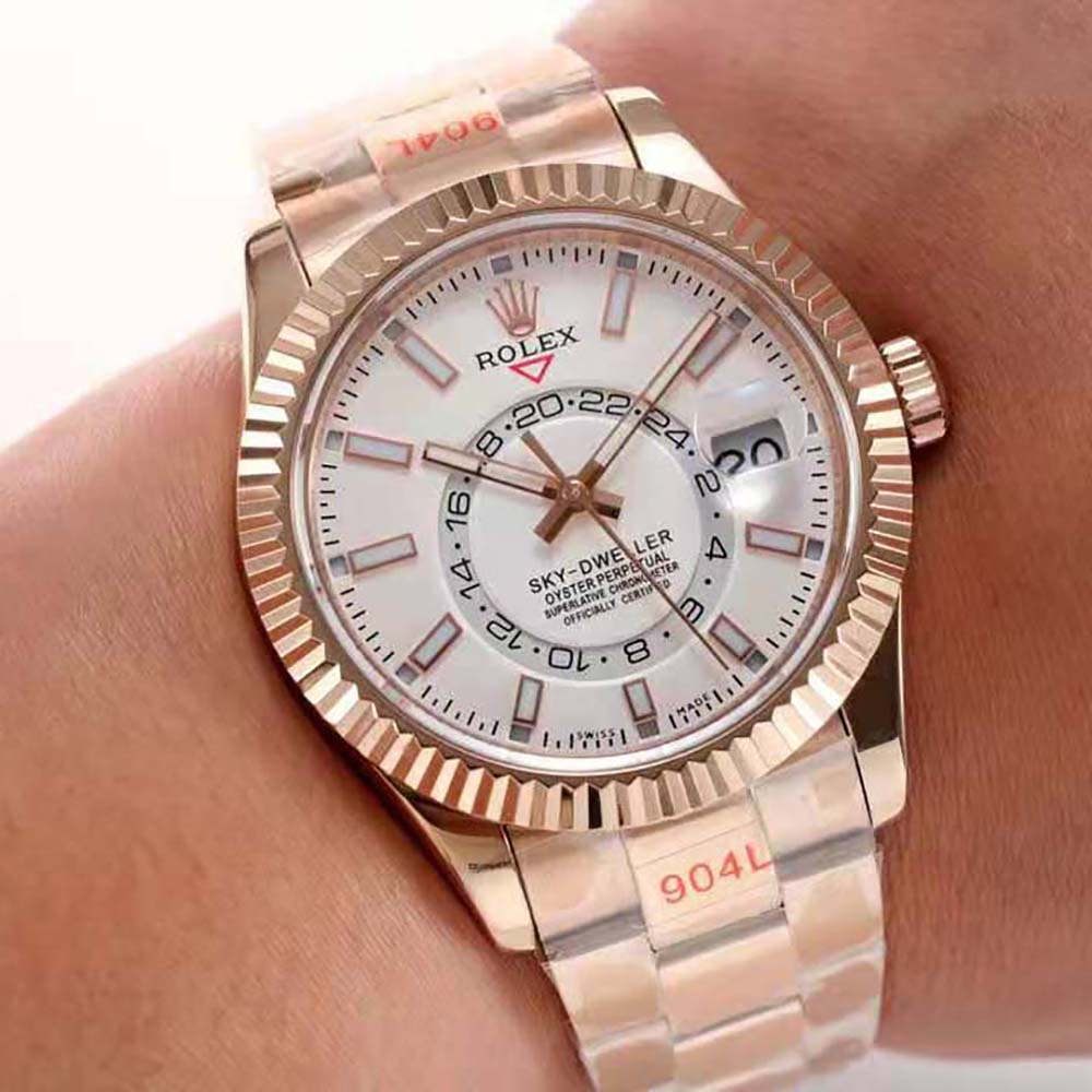 Rolex Men More Sky-Dweller Technical Details Oyster 42 mm in Everose Gold-White (9)