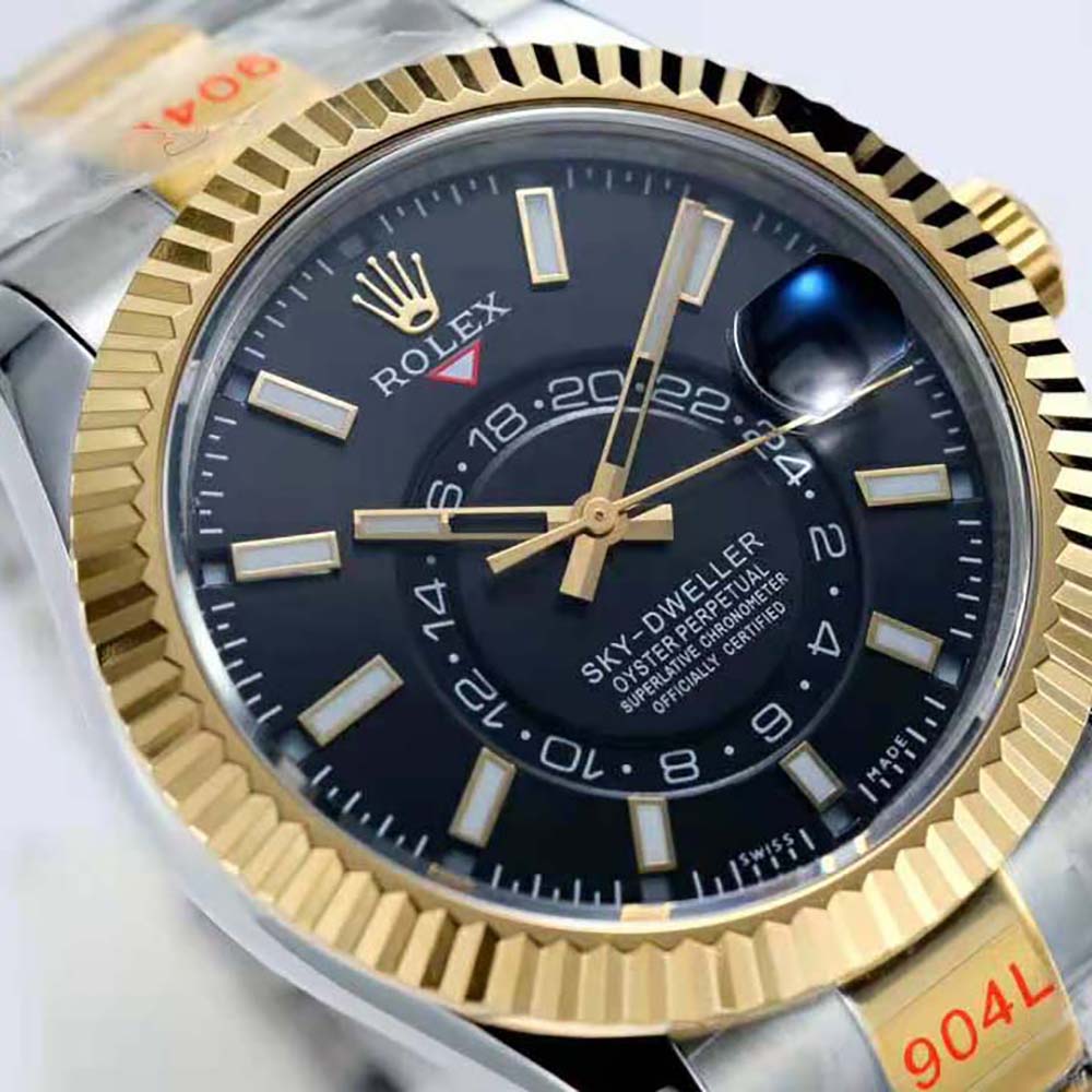 Rolex Men More Sky-Dweller Technical Details Oyster 42 mm in Oystersteel and Yellow Gold-Black (3)