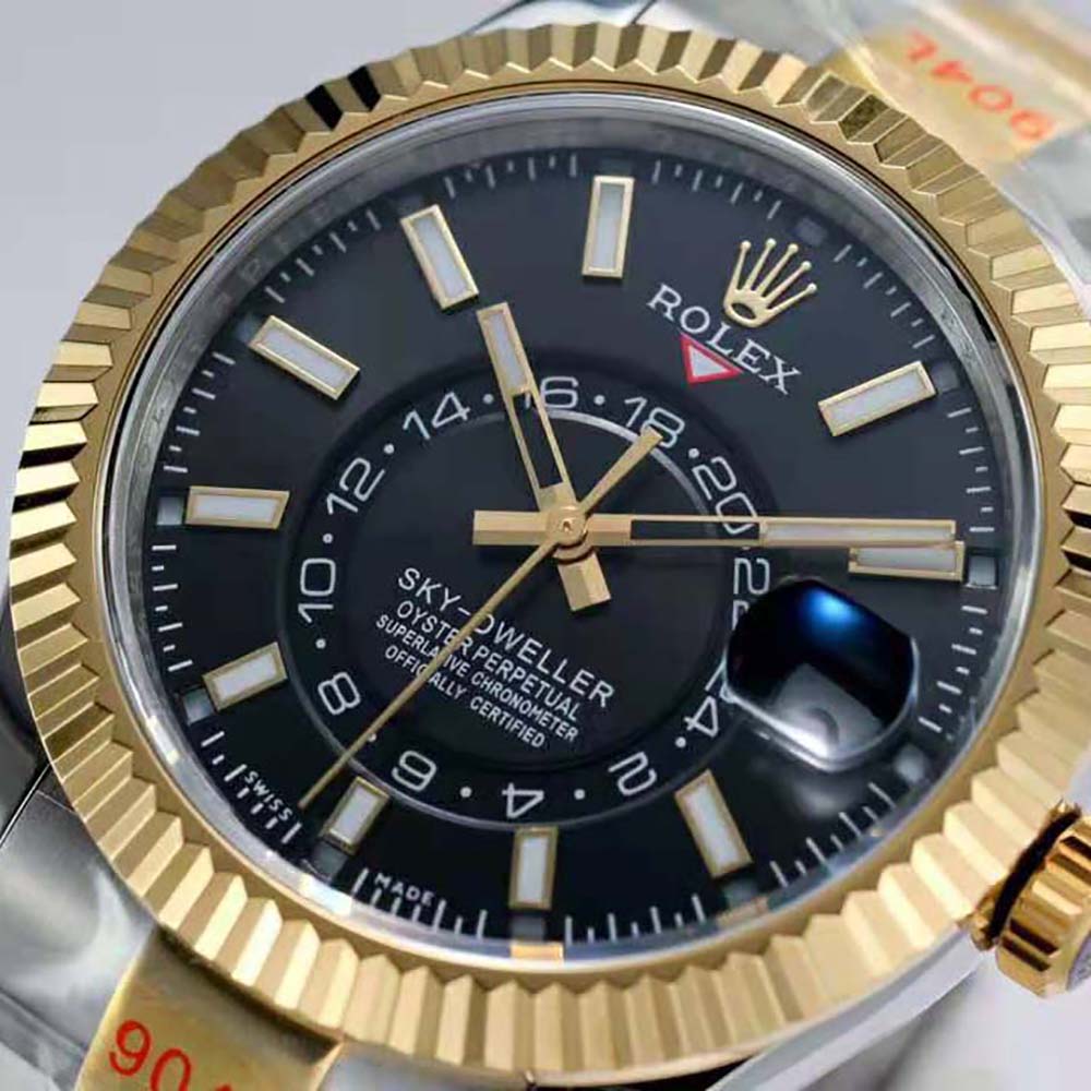 Rolex Men More Sky-Dweller Technical Details Oyster 42 mm in Oystersteel and Yellow Gold-Black (8)