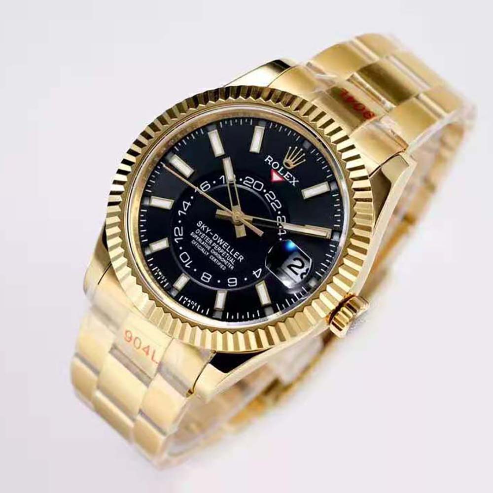 Rolex Men More Sky-Dweller Technical Details Oyster 42 mm in Yellow Gold-Black (3)