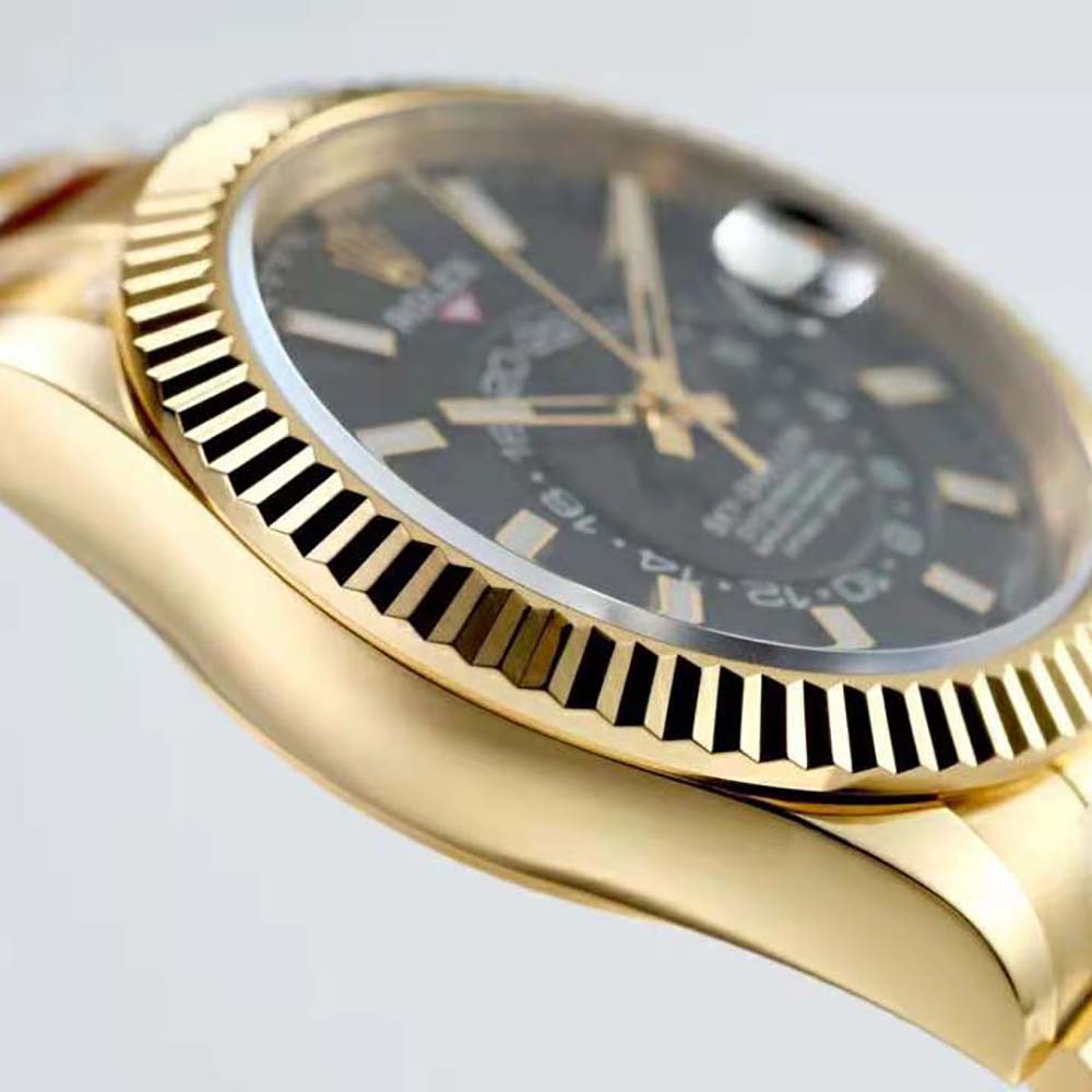 Rolex Men More Sky-Dweller Technical Details Oyster 42 mm in Yellow Gold-Black (8)