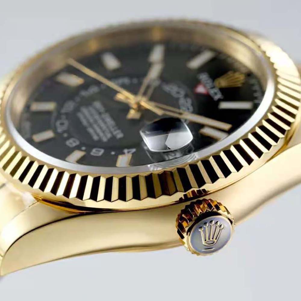 Rolex Men More Sky-Dweller Technical Details Oyster 42 mm in Yellow Gold-Black (9)