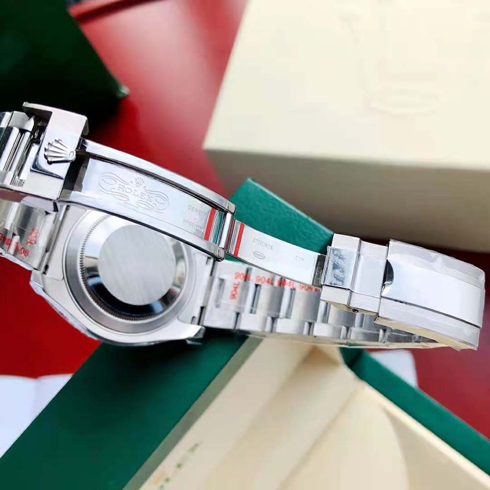 Rolex Men More Yacht-Master Technical Details Oyster 40 mm in Oystersteel and Platinum (9)