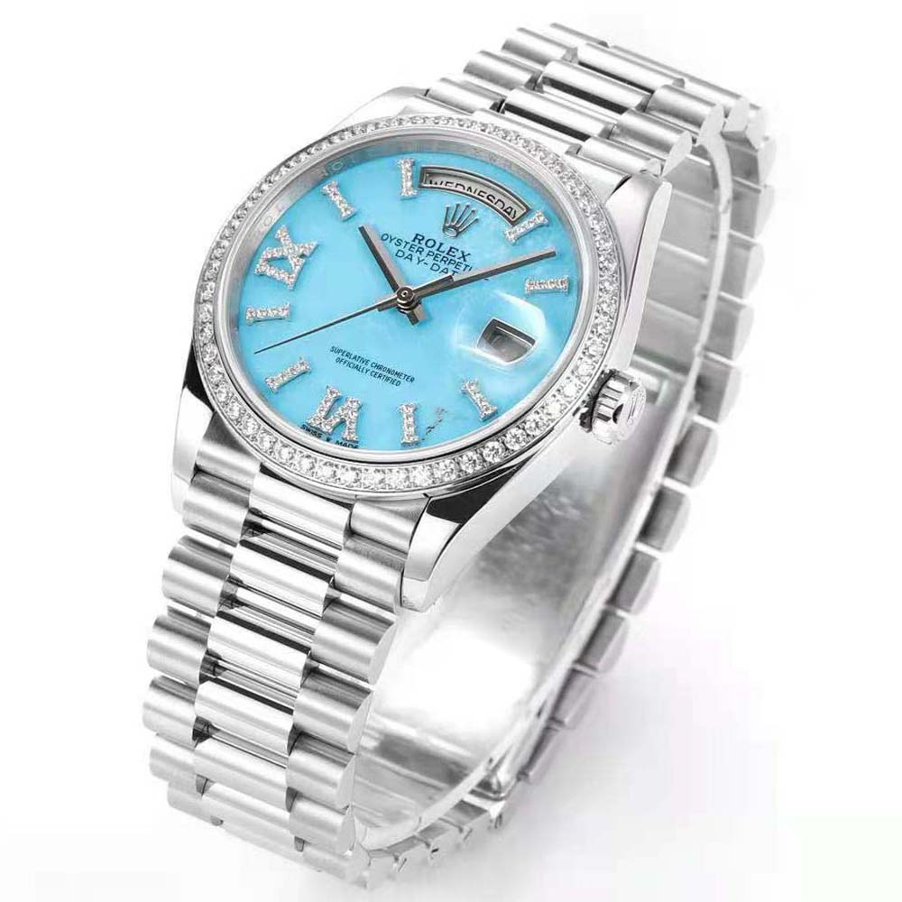 Rolex Women More Day-Date Technical Details Oyster 36 mm in Platinum-Blue (5)