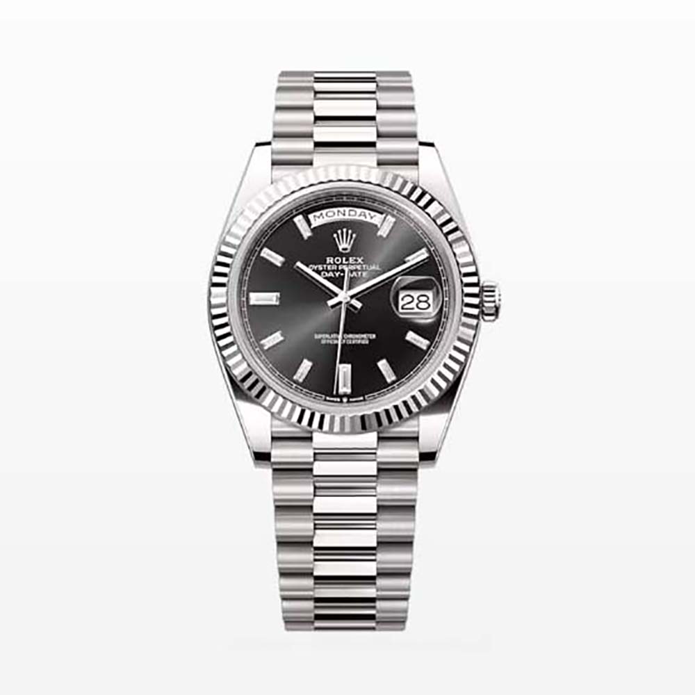 Rolex Women More Day-Date Technical Details Oyster 40 mm in White Gold-Black (1)
