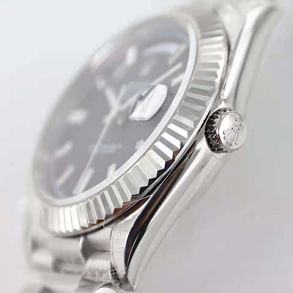 Rolex Women More Day-Date Technical Details Oyster 40 mm in White Gold-Black (5)