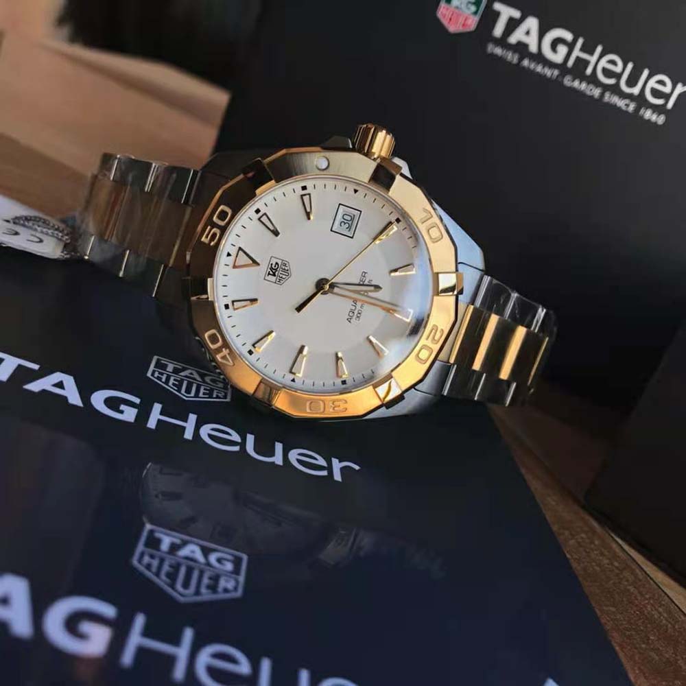 TAG Heuer Men Aquaracer Quartz Watch 32 mm in Steel (3)
