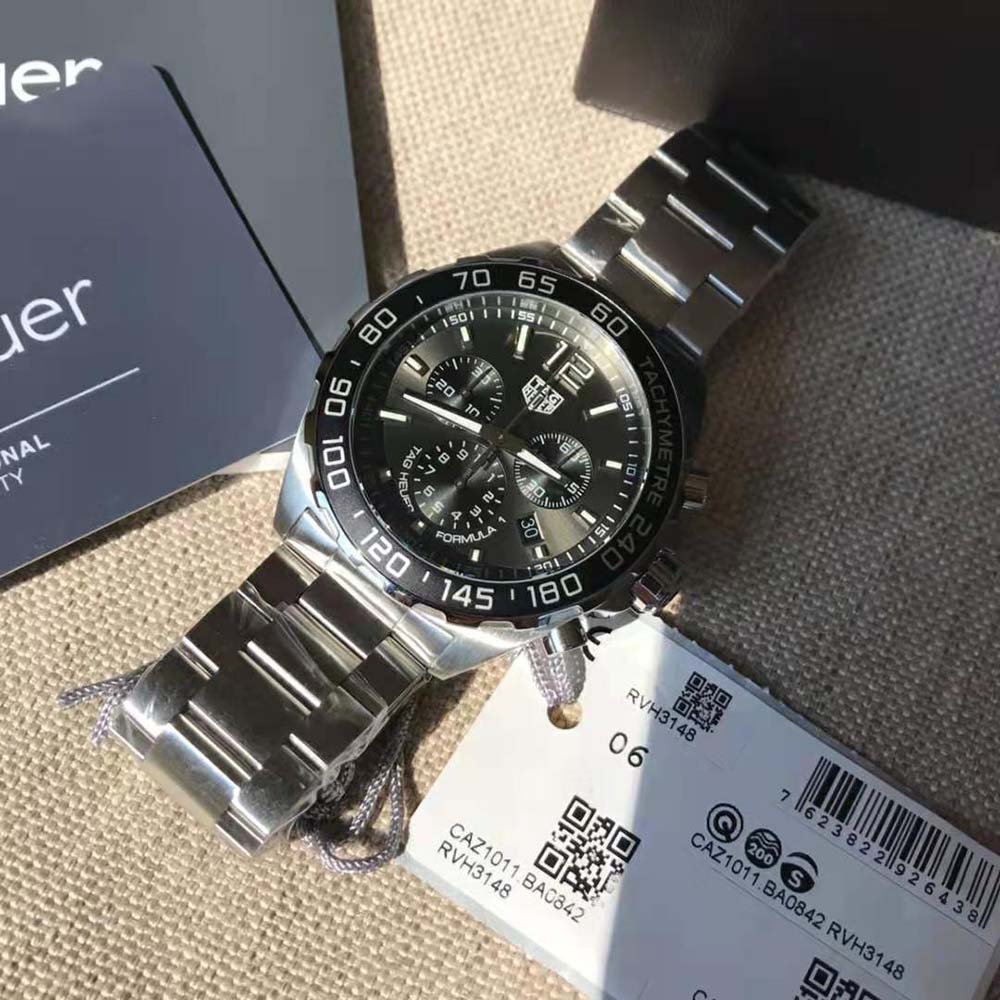 TAG Heuer Men Formula 1 Quartz Chronograph 43 mm in Steel & Ceramic (3)