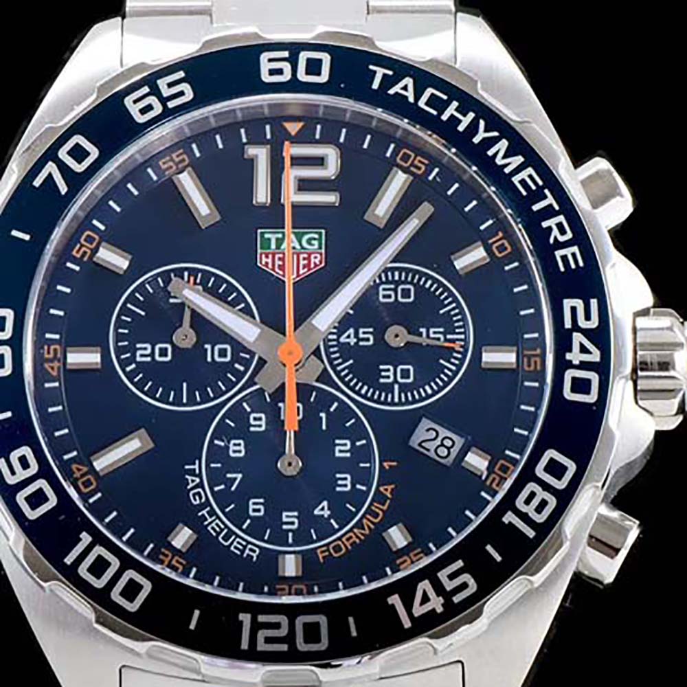 TAG Heuer Men Tag Heuer Formula 1 Quartz Chronograph 43 mm in Steel (5)