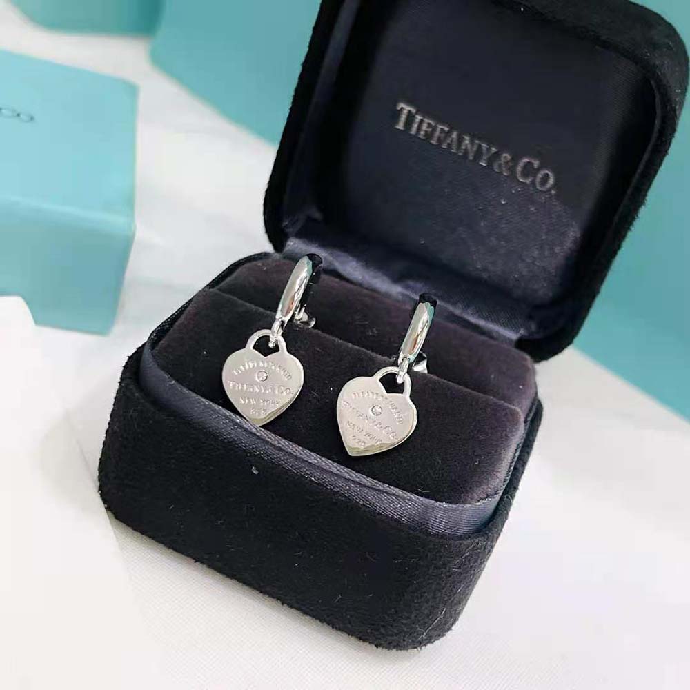 Tiffany Women Hoop Earrings in Sterling Silver with Diamonds Mini (7)