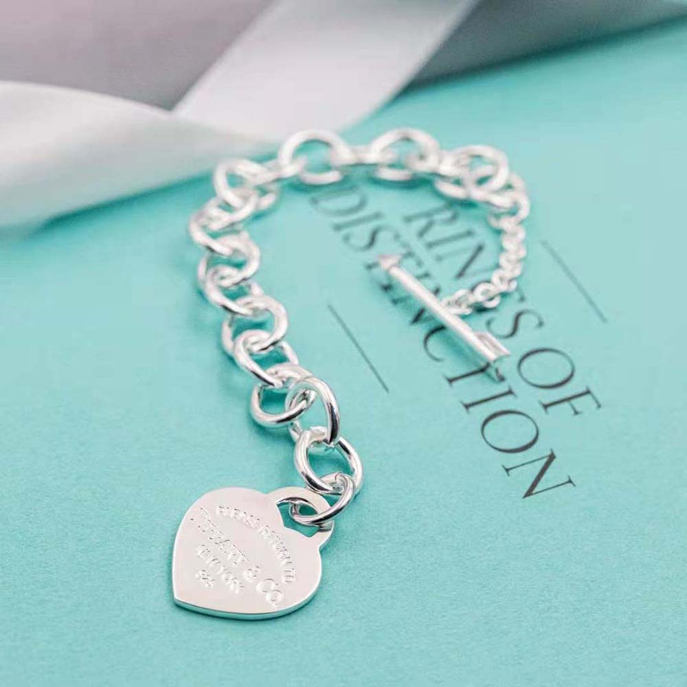 Tiffany Women Lovestruck Heart Tag Bracelet in Silver Medium (2)