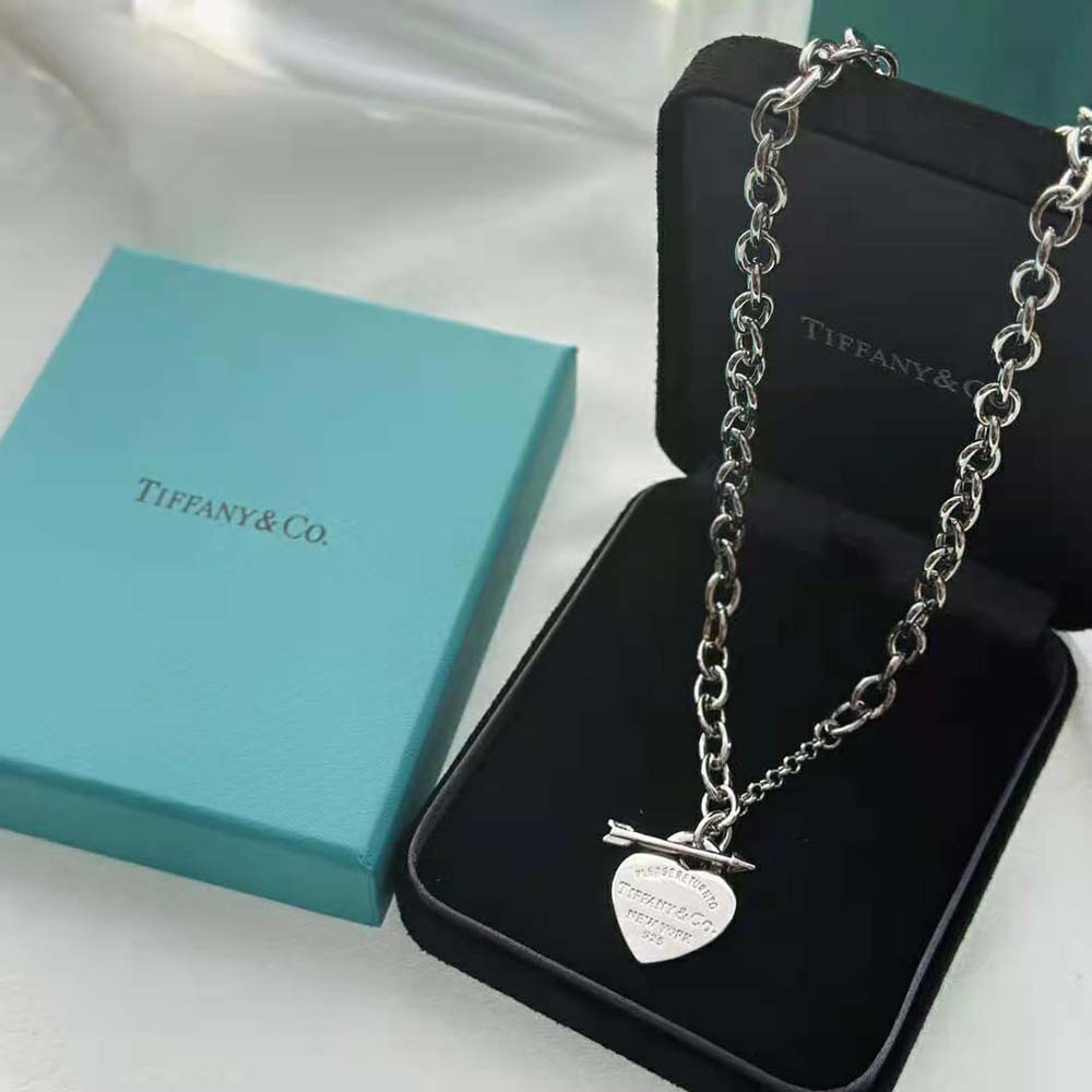 Tiffany Women Lovestruck Heart Tag Necklace in Silver Medium (2)