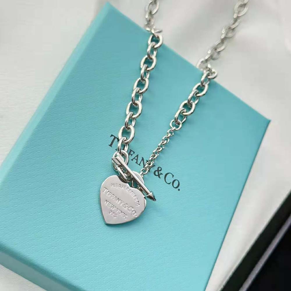 Tiffany Women Lovestruck Heart Tag Necklace in Silver Medium (6)