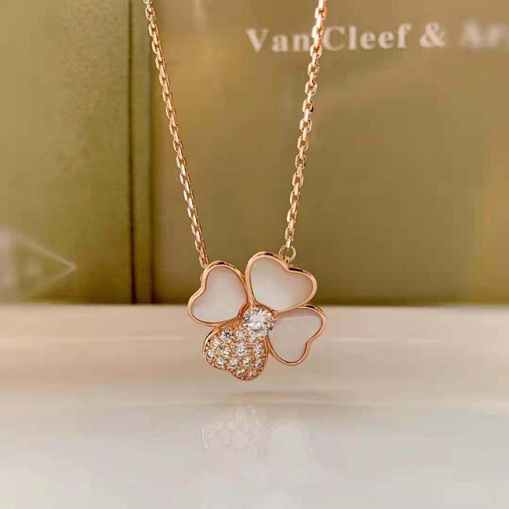 Van Cleef & Arpels Lady Cosmos Clip Pendant Medium Model in Rose Gold (9)