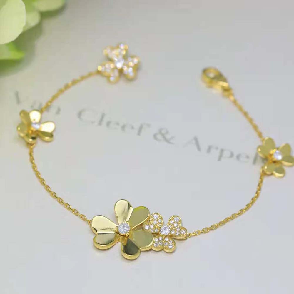 Van Cleef & Arpels Lady Frivole Bracelet 5 Flowers in Yellow Gold (2)