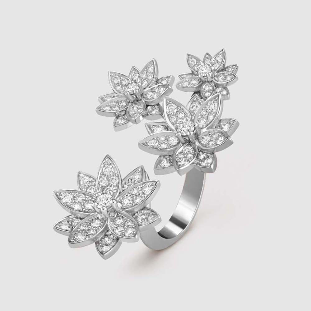 Van Cleef & Arpels Lady Lotus Between the Finger Ring 4 Flowers in White Gold (1)