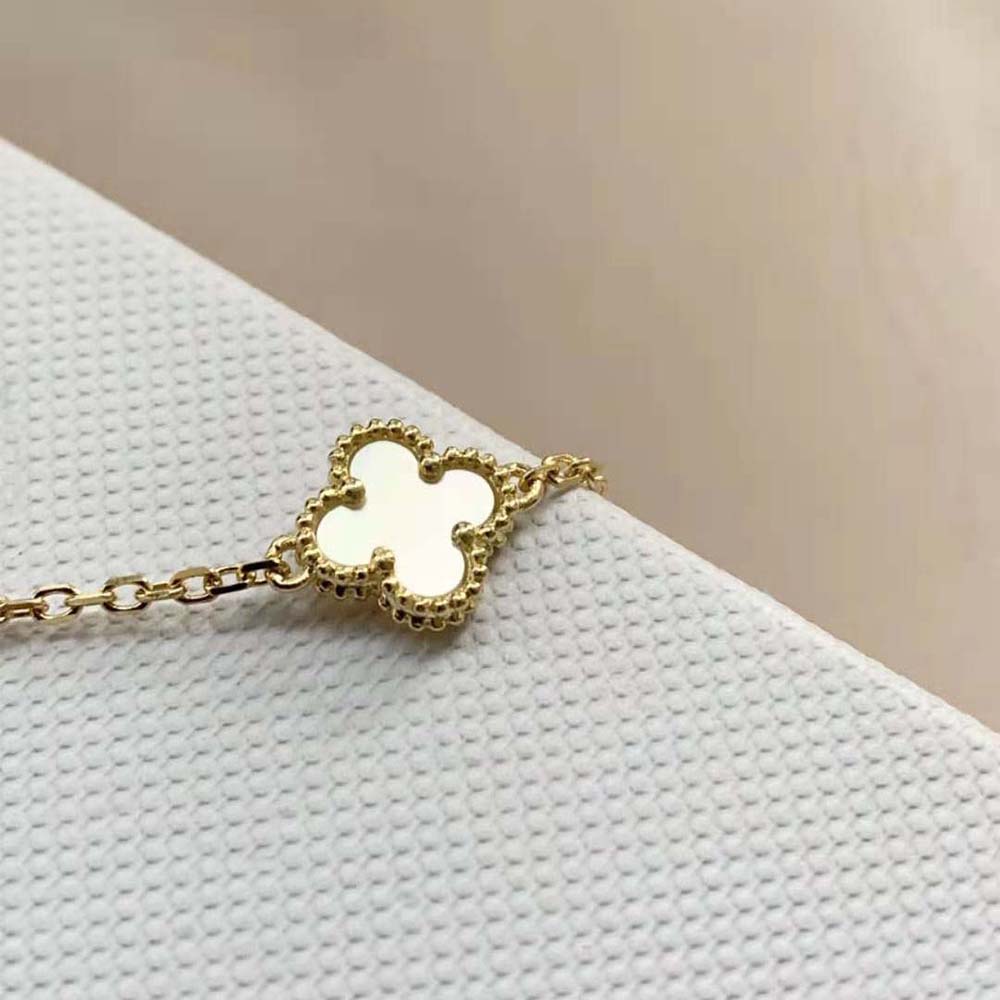Van Cleef & Arpels Lady Vintage Alhambra Bracelet 5 Motifs-White (5)
