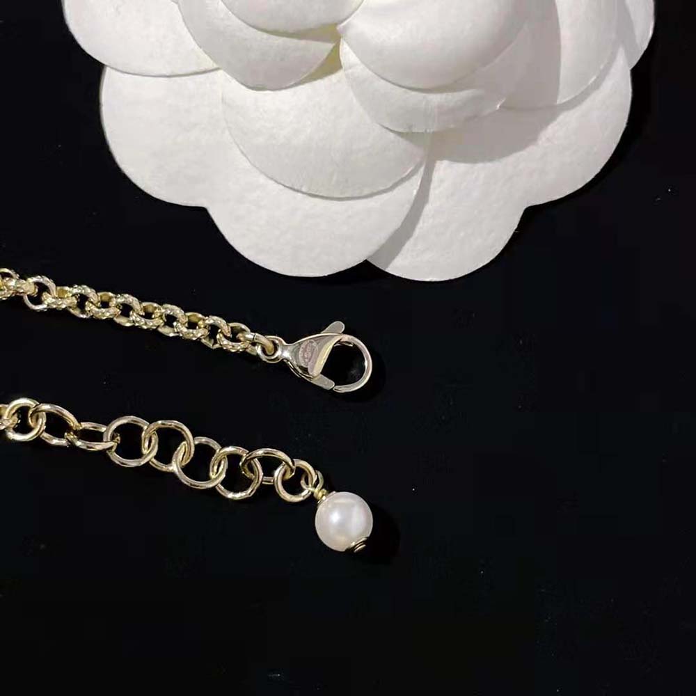 Chanel Women Bracelet in Metal Glass Pearls & Strass (10)