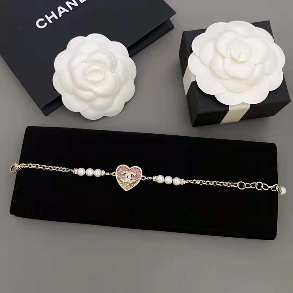 Chanel Women Bracelet in Metal Glass Pearls & Strass (2)