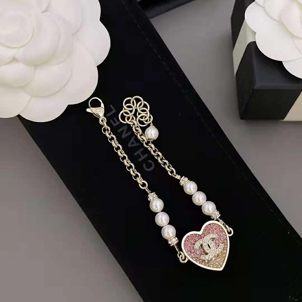 Chanel Women Bracelet in Metal Glass Pearls & Strass (3)