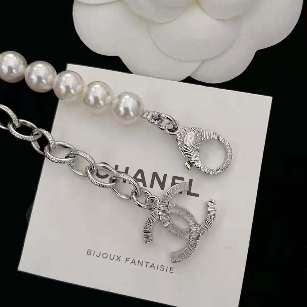 Chanel Women Necklace Metal Glass Pearls Strass (8)