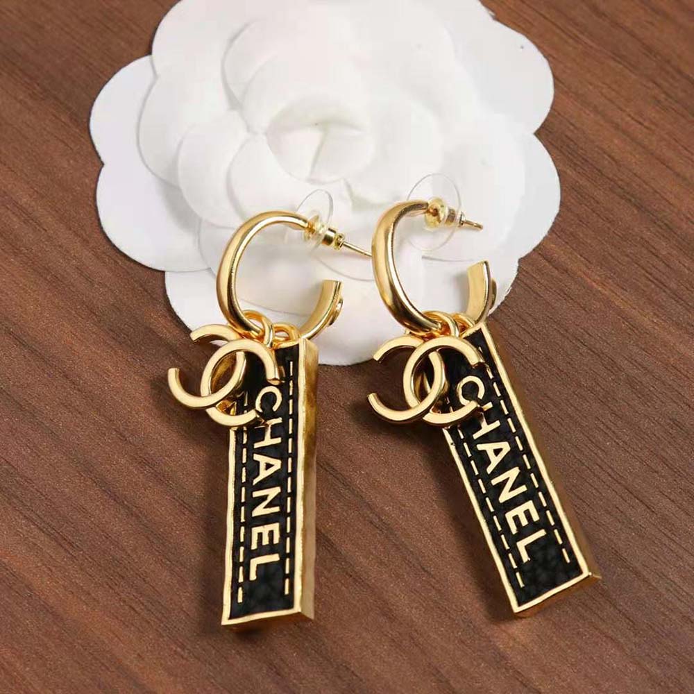 Chanel Women Pendant Earrings in Gold & Black (5)