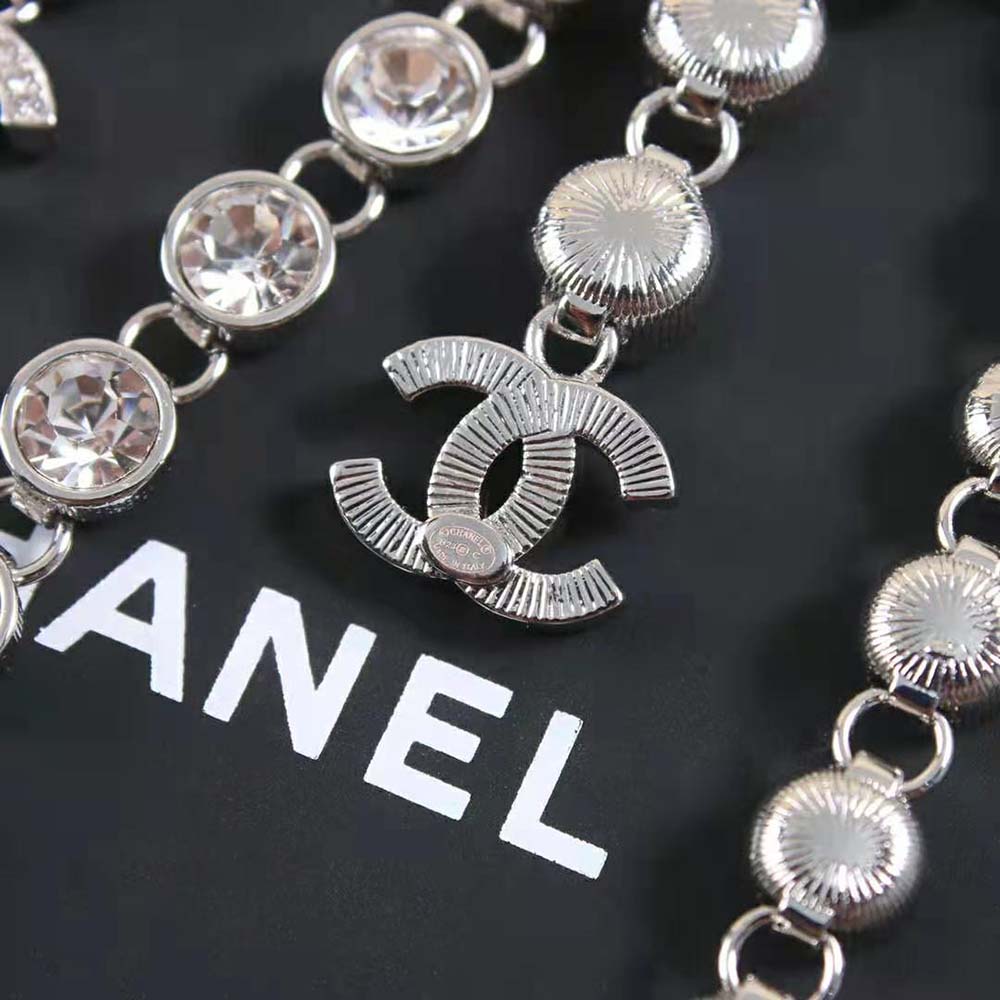 Chanel Women Pendant Earrings in Metal & Strass (7)